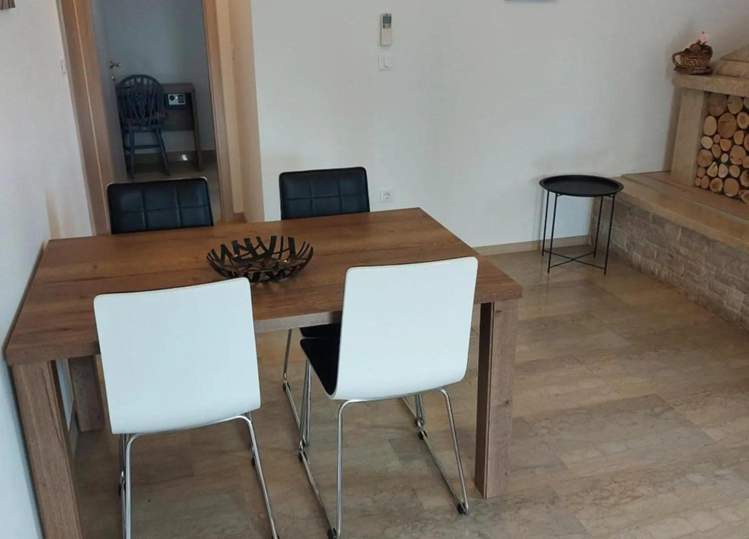 Guest House Flora Pazin