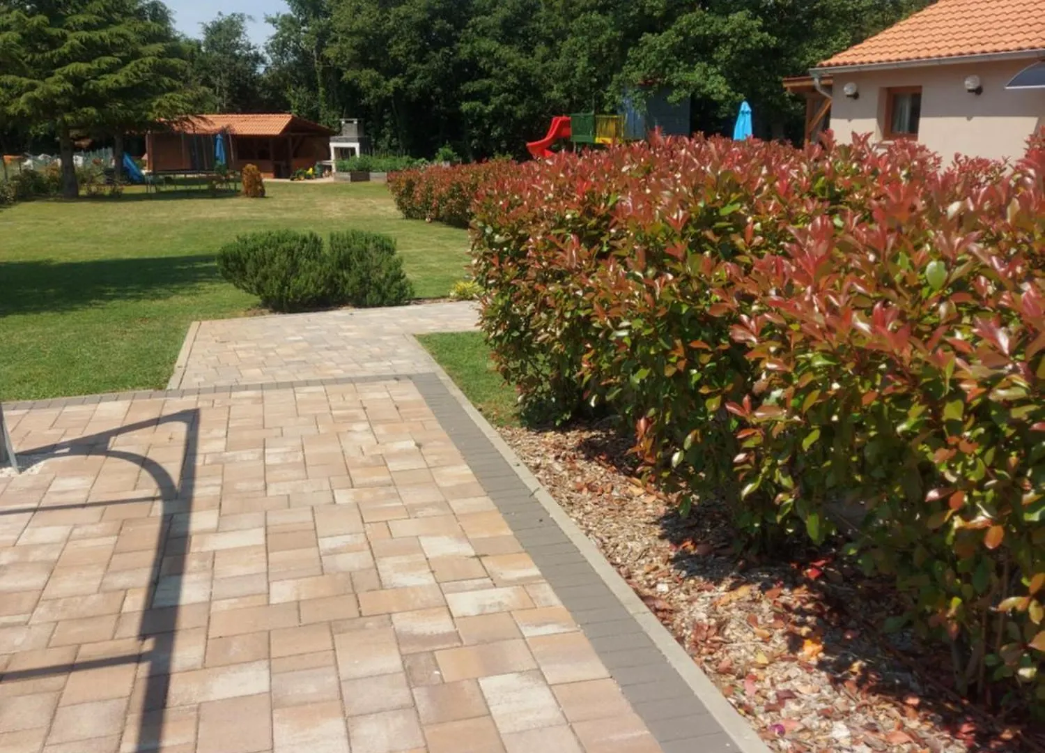Guest House Flora Pazin